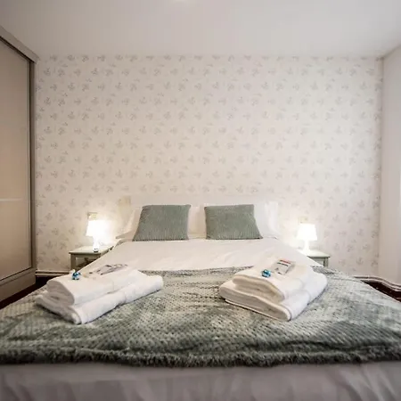Dulces Apartment